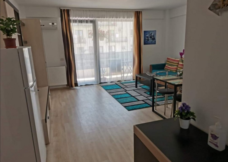 Apartament langa plaja dotari complete cu loc de parcare