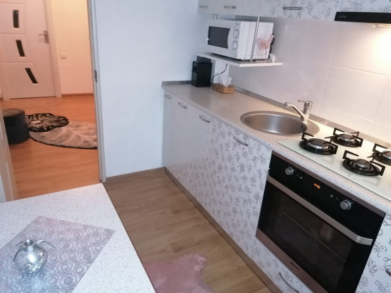 Apartament 2 camere bloc nou dotari complete loc de parcare si boxa