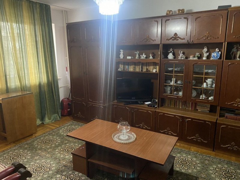 Apartament convenabil Ciresica termen lung