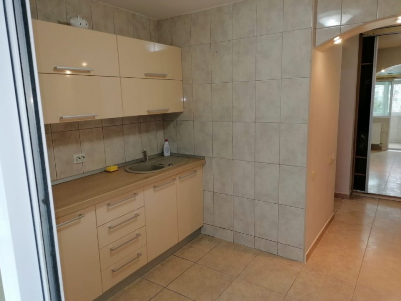 Apartament 3 camere Faleza Nord la 2 pași de plaja