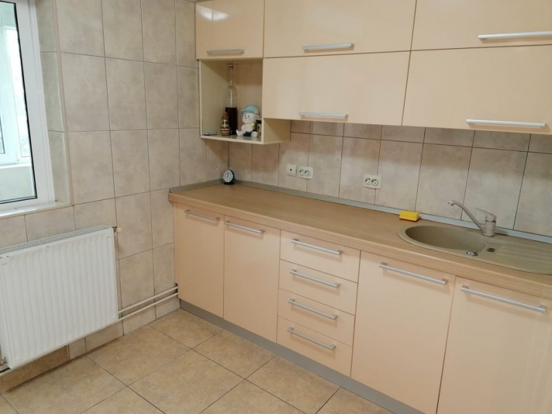 Apartament 3 camere Faleza Nord la 2 pași de plaja