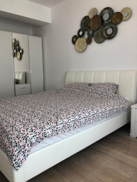 Apartament cu vedere la lac și spatiu terasa 56 mp.