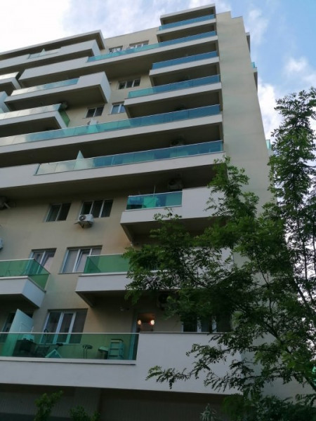 Apartament dotari complete Statiunea Mamaia vedere aerisita lac