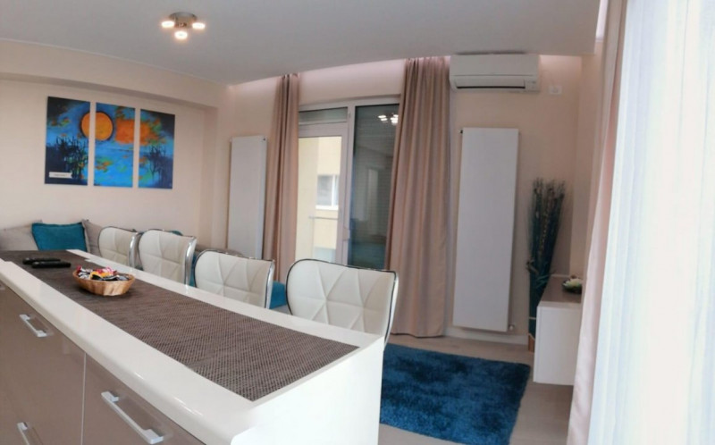 Apartament  decorat cu rafinament Mamaia Nord termen lung