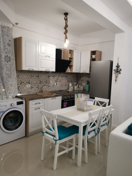 Apartament rafinat termen lung Mamaia Nord 