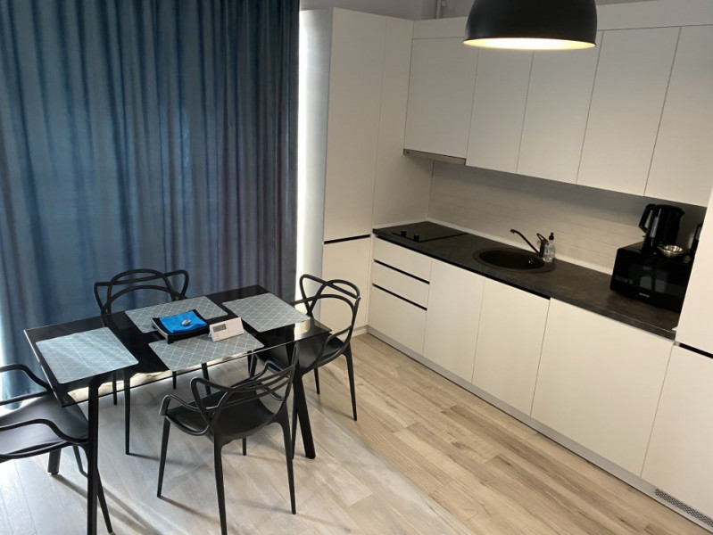 Apartament decorat cu rafinament Mamaia Butoaie disponibil din Septembrie