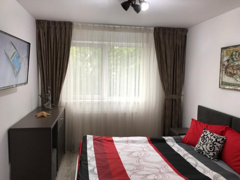 Apartament vânzare Tomis Nord Ciresica renovat complet