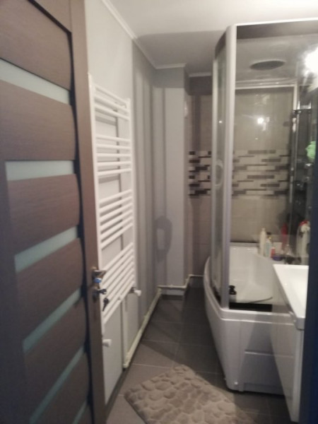 Centru Apartament modern 3 camere dotari complete incalzire gaz