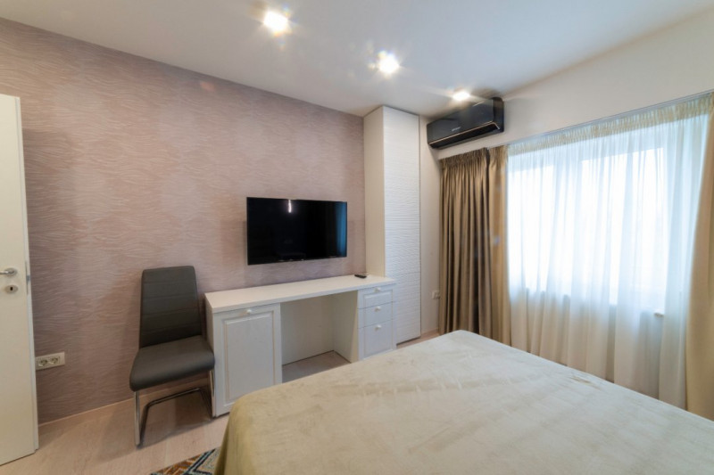 Închiriere Apartament lux cu loc de parcare privat