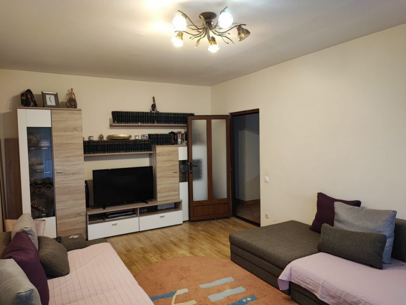 Apartament unic 4 camere vedere la mare ideal locuinta sau birouri