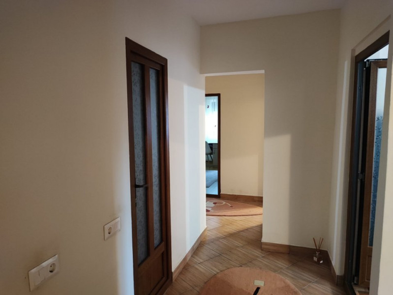 Apartament unic 4 camere vedere la mare ideal locuinta sau birouri