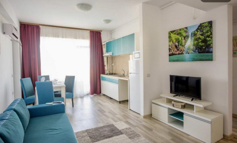 Apartament Summerland vedere la mare disponibil extrasezon din Septembrie