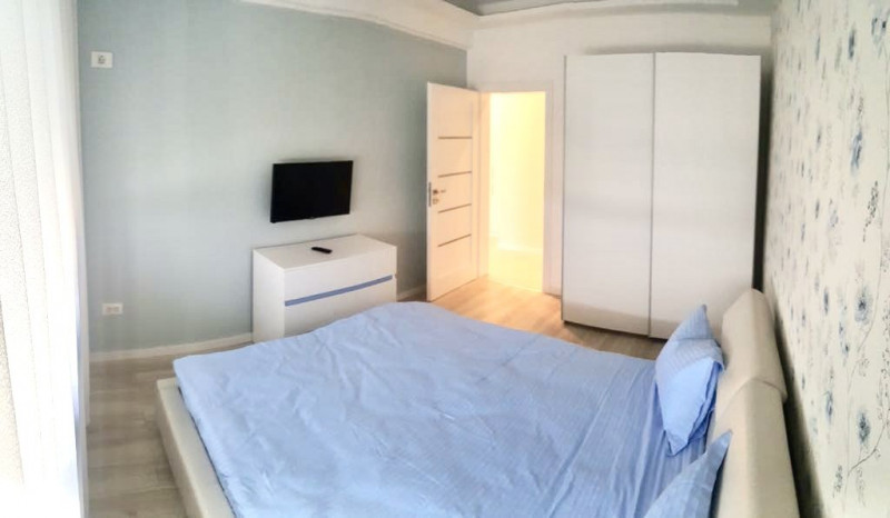 Apartament 3 camere  decorat cu rafinament Mamaia Nord 