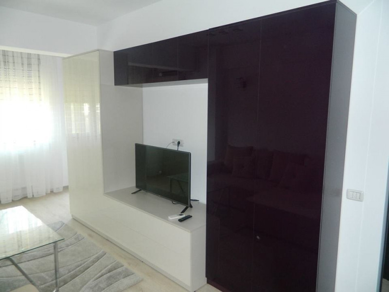 Disponibil Ucraina Apartament cladire noua dotari lux parcare