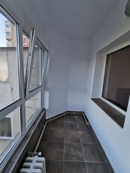 Disponibil de azi Faleza Nord 3 camere modern