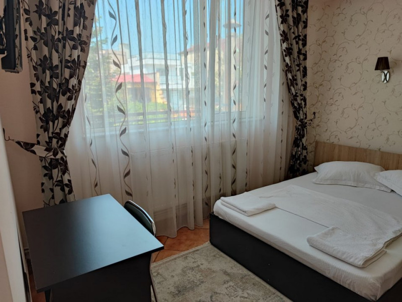 inchiriere apartament Constanta Faleza Nord cu curte