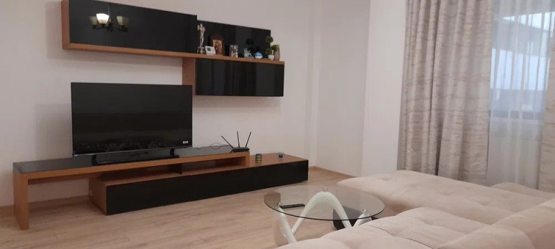 Apartament spatios cladire noua cu dotari complete termen lung