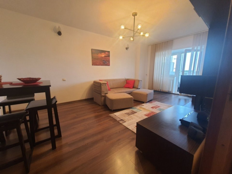 Apartament spatios cu centrala gaz zona adiacenta City Park Mall