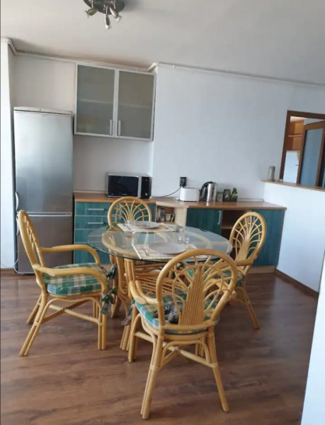 Faleza Nord apartament 3 camere cu vedere la Marea Neagra