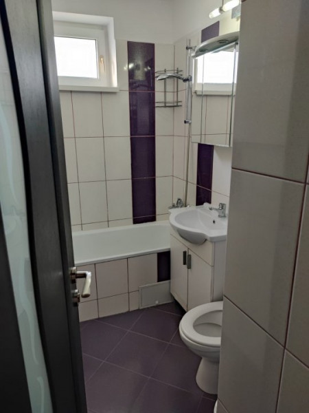 închiriere apartament Constanta Faleza Nord termen lung 