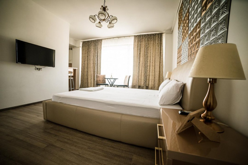 Apartament exclusivist vedere frontala lac EXTRASEZON Mamaia Butoaie 