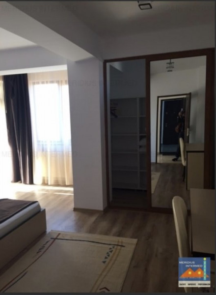 Apartament spatios Mamaia Nord termen lung inclusiv vara