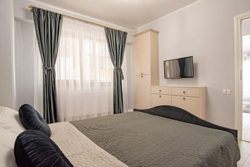 Apartament coquet Mamaia Statiune zona Butoaie vedere lac