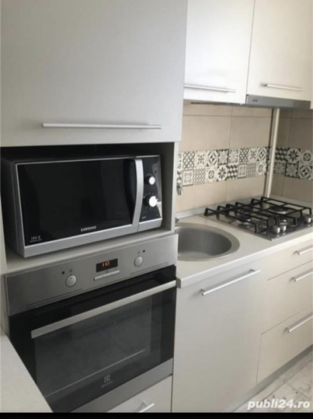 Apartament 3 camere dotări noi parcare proprie 