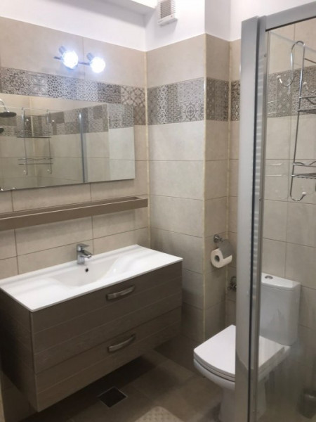 Apartament 3 camere dotări noi parcare proprie 