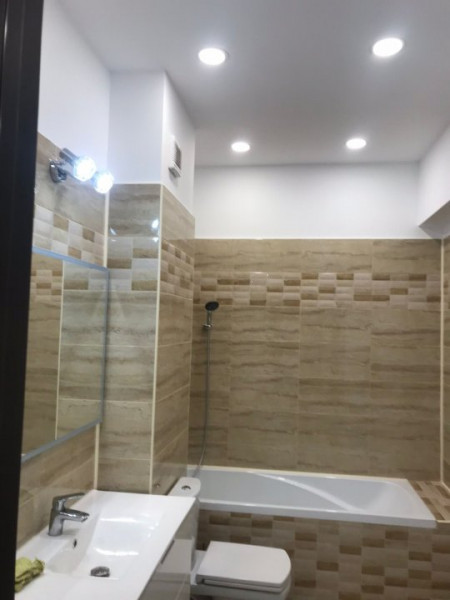 Apartament 3 camere dotări noi parcare proprie 