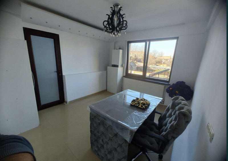 Închiriere spațiu birou – 2 camere – zona Doraly