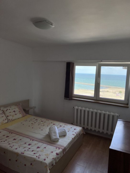 Apartament spatios Faleza Nord vedere la mare 