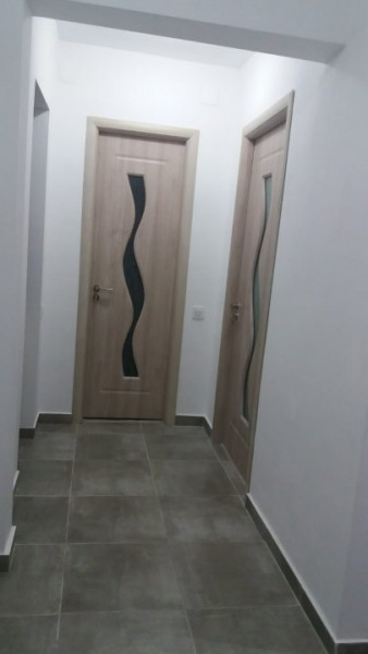 Under Program For Ucraina apartament 2 zone dormit si centrala gaz