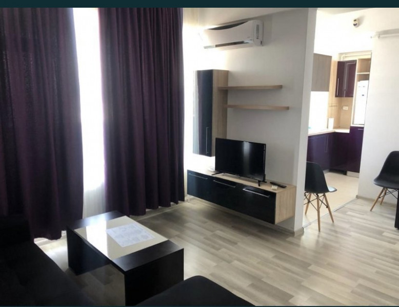 50/20 Program Apartament decorat cu rafinament Mamaia Stațiune 