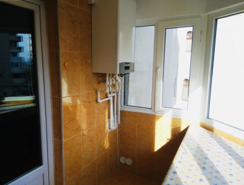 Apartament 2 camere Capitol centrala gaz 