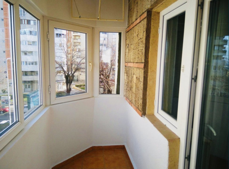 Apartament 2 camere Capitol centrala gaz 