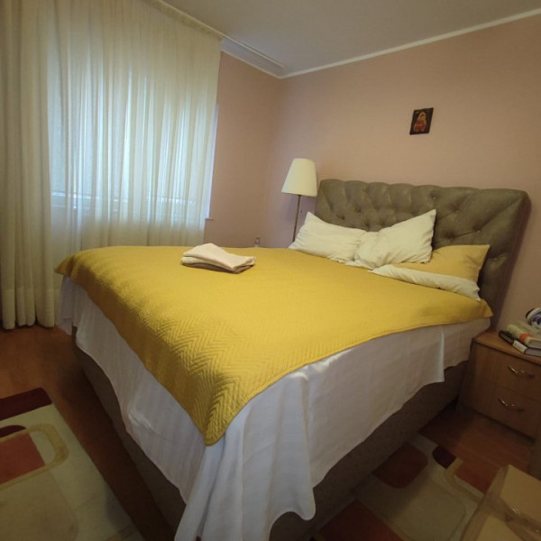 Apartament 3 camere Soveja City Park