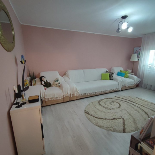 Apartament 3 camere Soveja City Park