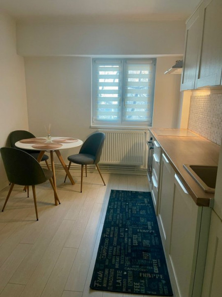 50/20 Program Apartament 3 camere Centru Bulevardul Ferdinand 