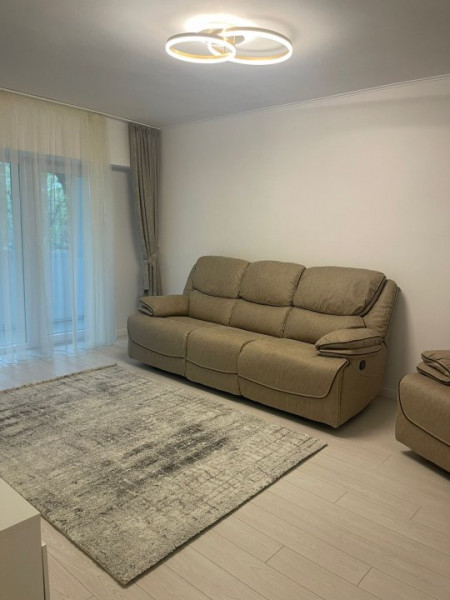 50/20 Program Apartament 3 camere Centru Bulevardul Ferdinand 