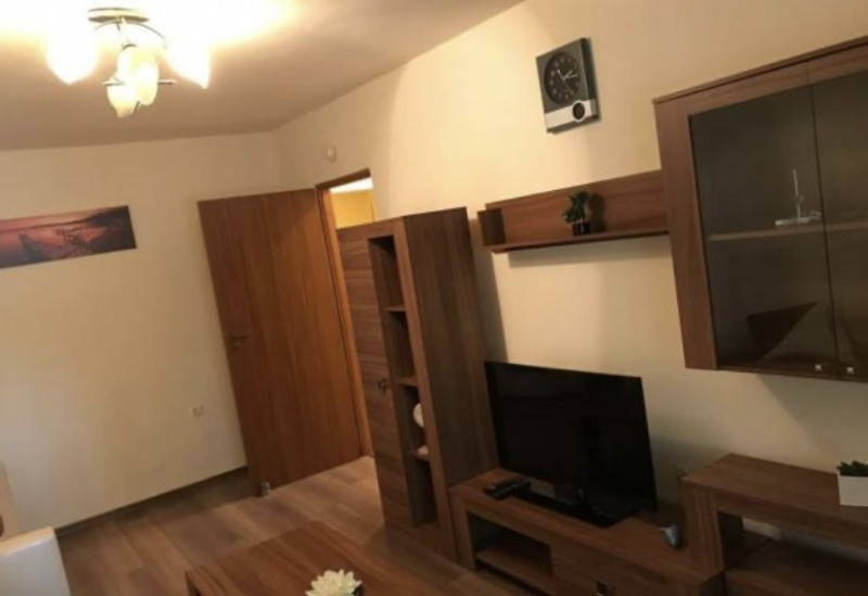 Apartament 3 camere Delfinariu termen lung