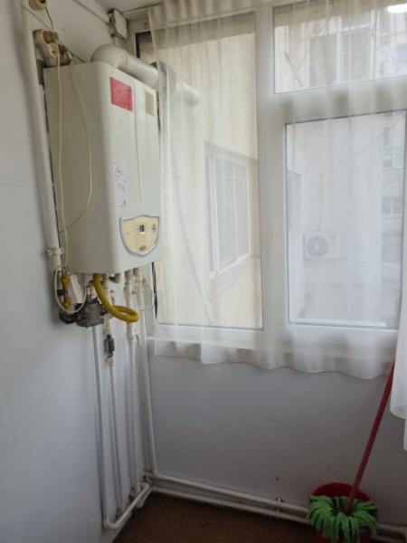 Apartament decomandat 2 camere ICIL centrala gaz 