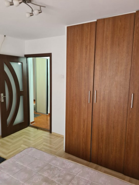 Apartament decomandat 2 camere ICIL centrala gaz 