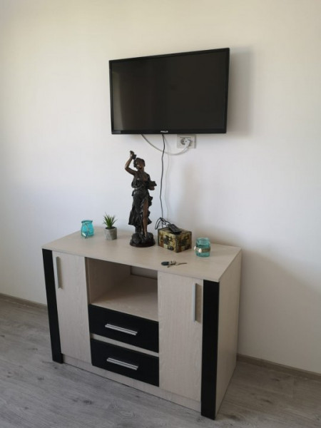 UnderProgram FOR Ucraina Apartament decorat cu rafinament Mamaia Nord