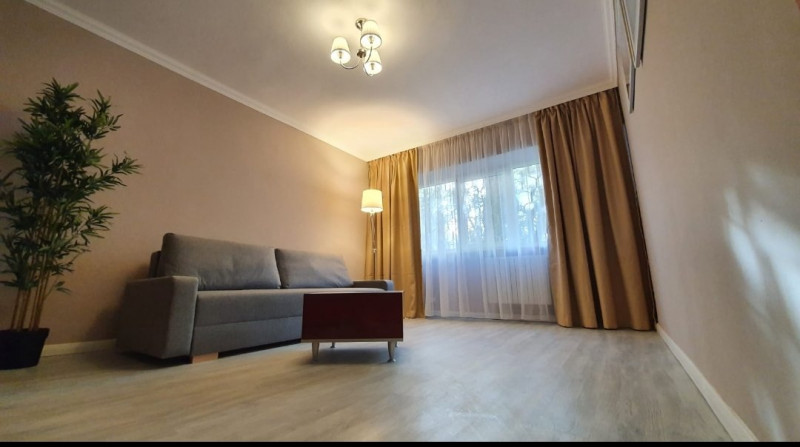 Apartament de închiriat Tomis Nord termen lung  