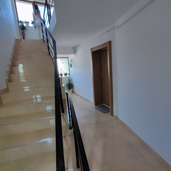 închiriere apartament 2 camere Faleza Nord