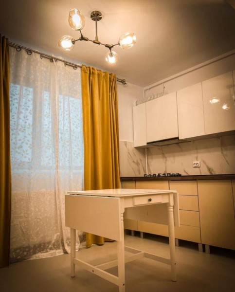 Apartament de închiriat București lux cartier Hills