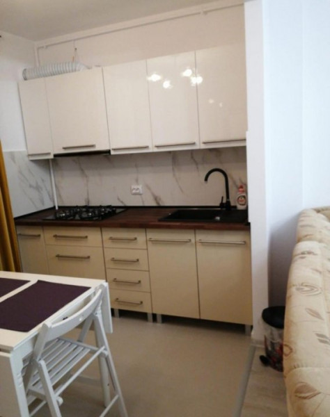 Apartament de închiriat București lux cartier Hills