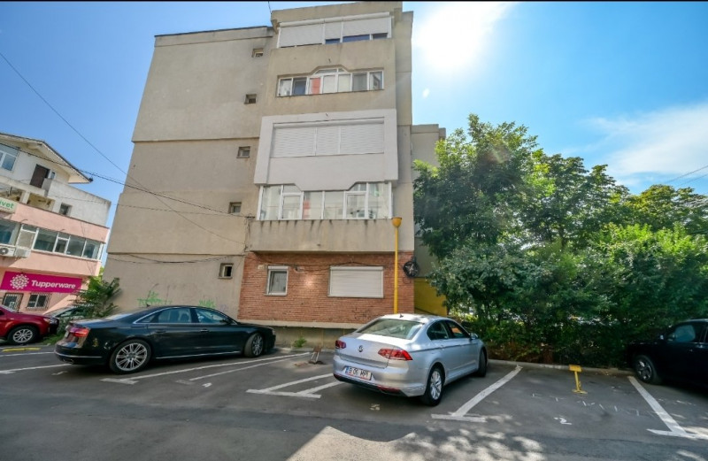 Apartament de închiriat Constanta cu parcare privata