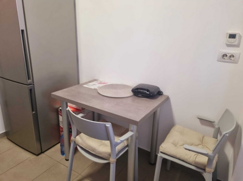 închiriere apartament Constanta August Septembrie  